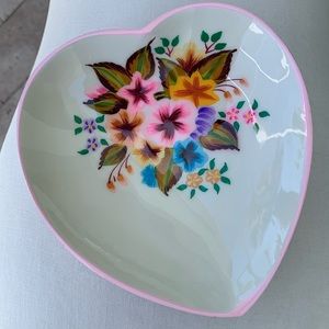 Sundance Catalog mango wood floral heart jewelry trinket dish